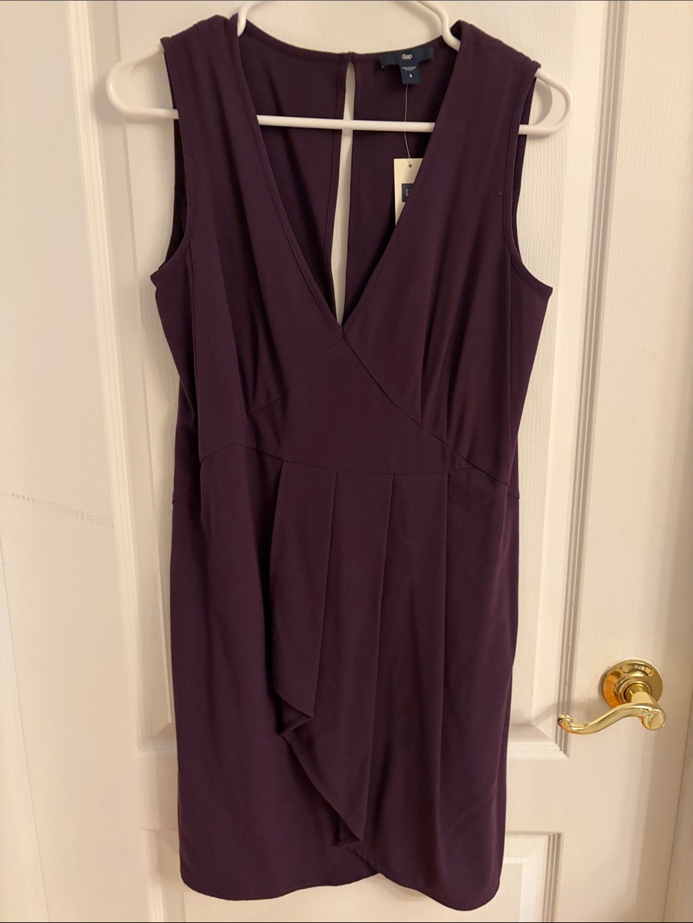 GAP Sleeveless V-Neck Midi Dress in Plum